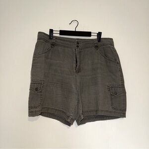 Bill Blass | Gray Women's Cargo Shorts